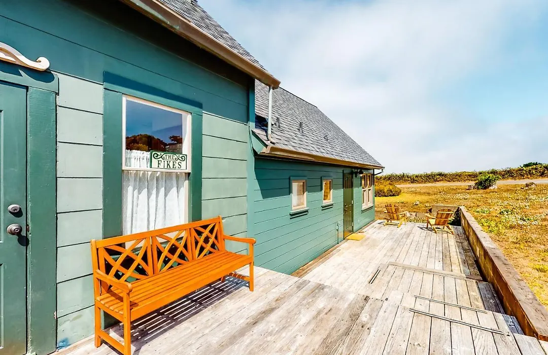 Headlands View Home & Cottage-1